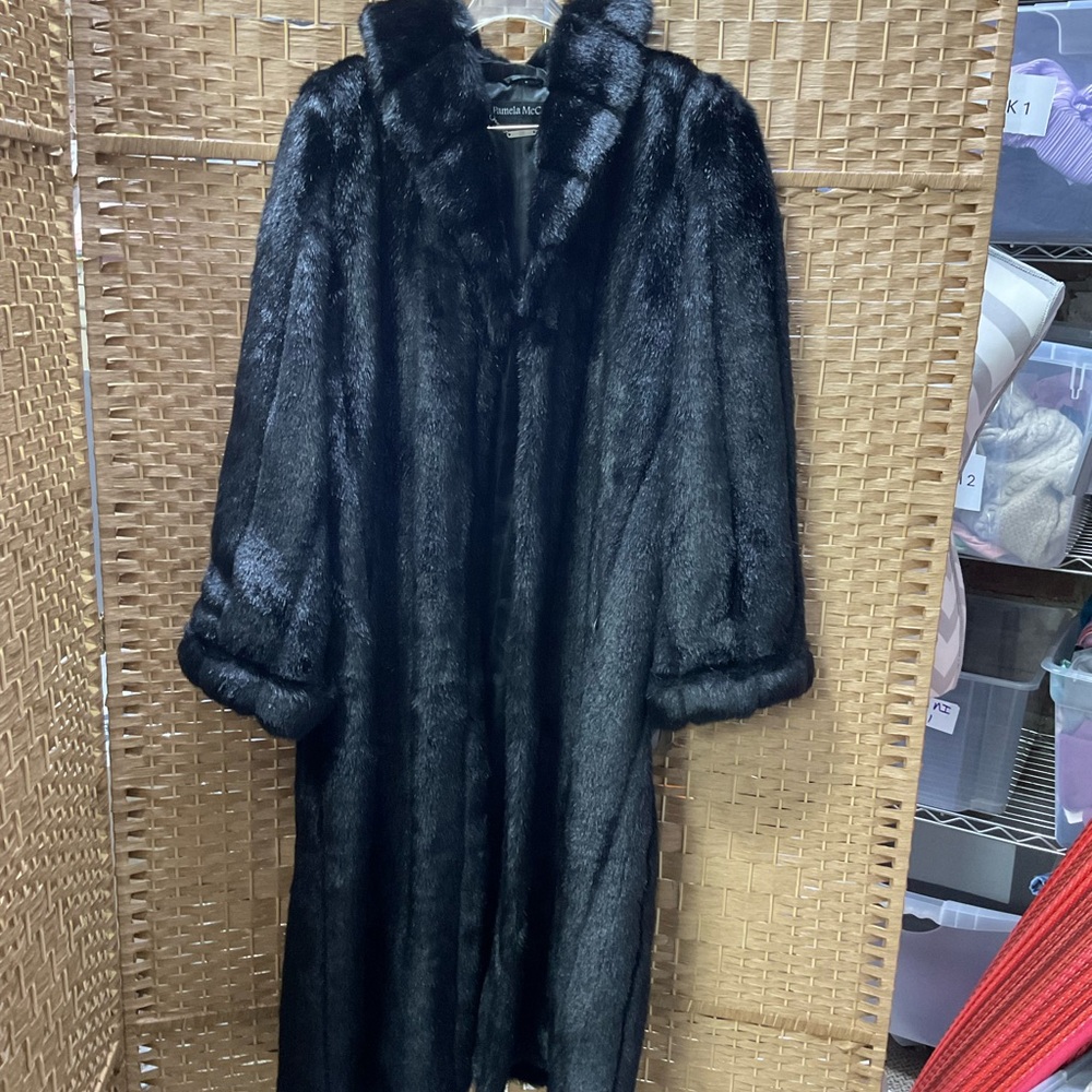 Pamela McCoy Black Faux Fur Full-Length Coat